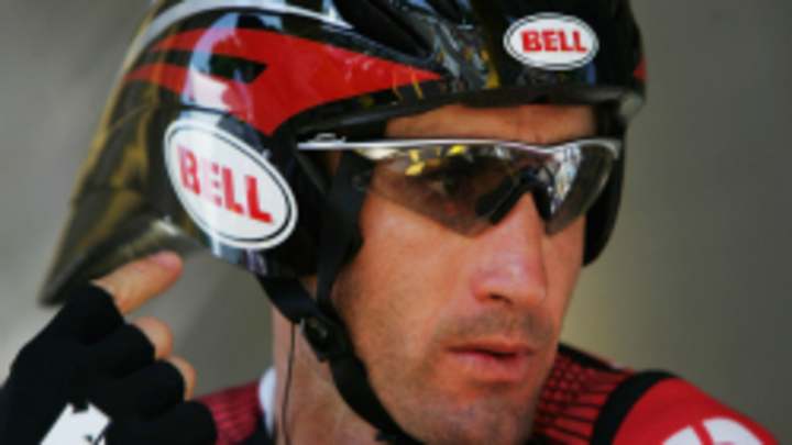 Former cyclist Bobby Julich admits to doping, released as Team Sky coach