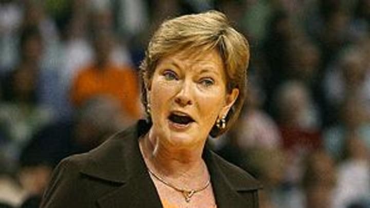 Summitt gave all she had in final season as Lady Vols head coach Summitt gave all she had in final season as Lady Vols head coach