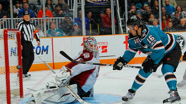 Defense sparks the Sharks' turnaround Defense sparks the Sharks' turnaround