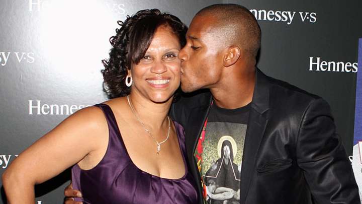 NFL Players and Their Moms NFL Players and Their Moms