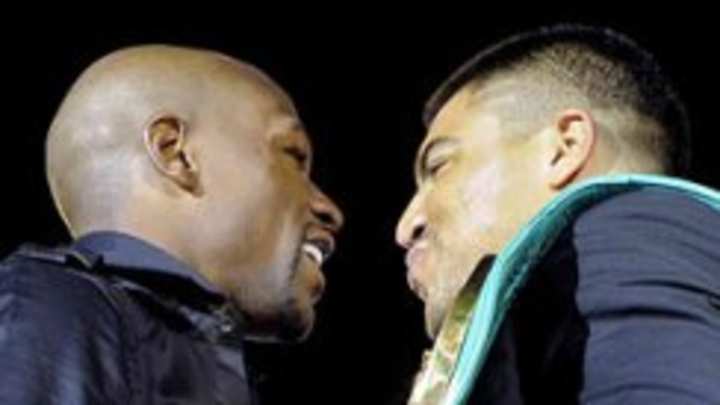 Experts' predictions for Mayweather-Ortiz