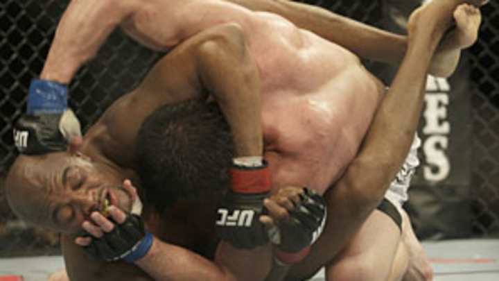 Looking back on Silva's thrilling, last-gasp victory over Sonnen