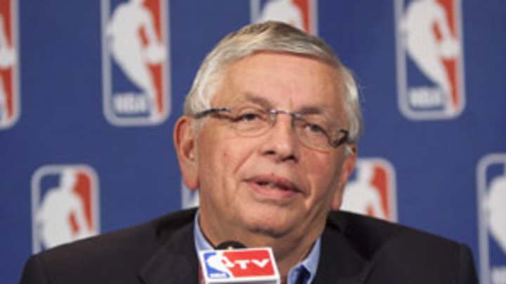 De facto owner Stern has turned Paul situation into complete farce