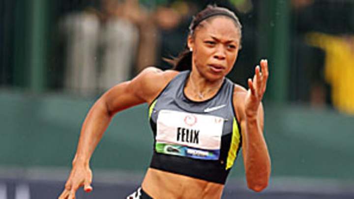 Despite controversy from tie, Felix proves her elite status in the 200