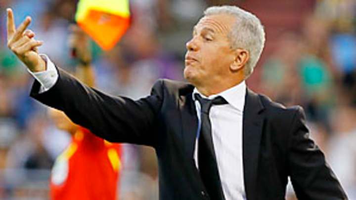 Former Mexico coach Aguirre hired by Espanyol