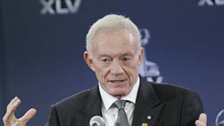 Ruling in TV revenues hearing may hold key to NFL labor dispute