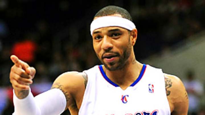 Martin lauds Carmelo, slams Karl Martin lauds Carmelo, slams Karl