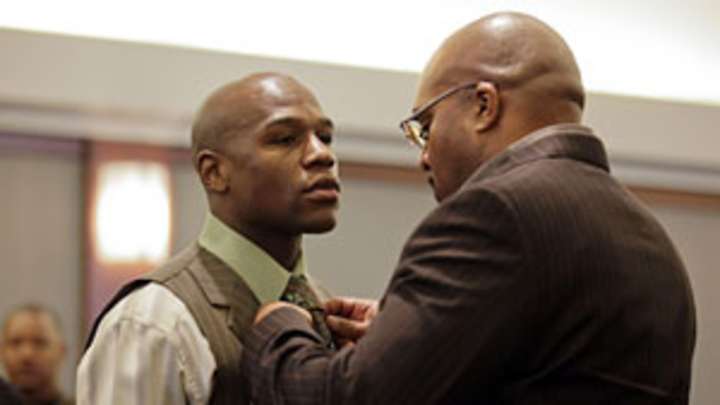 Floyd Mayweather gets 90 days in jail in plea deal for domestic violence incident