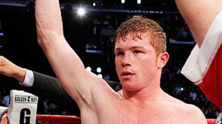Alvarez's bout with Rhodes might make or break his boxing career