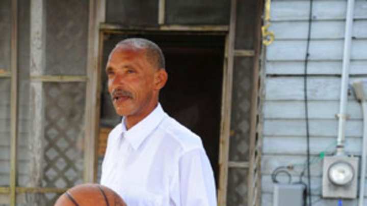 A letter to Michael Jordan: Shame on you for refusing to help Pop