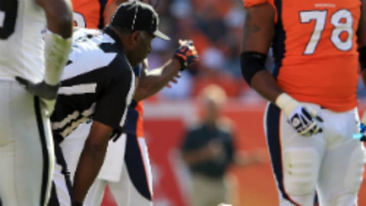 Broncos' J.D. Walton likely out for season after breaking ankle