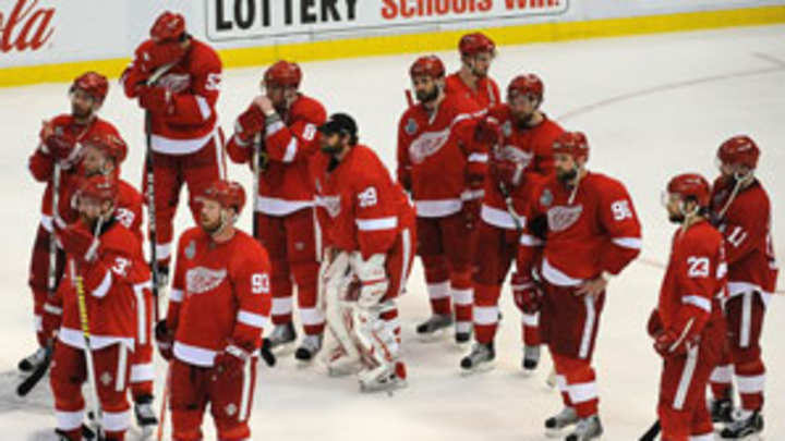 Red Wings' loss adds to flood of bad news for Detroit