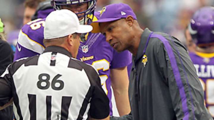 Replacement refs stumble through more issues in Week 3 Replacement refs stumble through more issues in Week 3