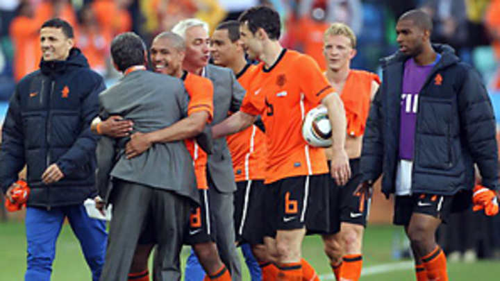 World Cup Daily: Dutch through to second round, Cameroon eliminated World Cup Daily: Dutch through to second round, Cameroon eliminated