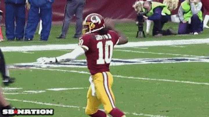 Haloti Ngata flagged for controversial penalty on Robert Griffin III