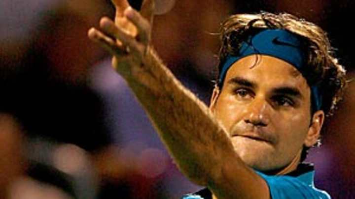 Federer proves no one is perfect; concern for struggling tournaments
