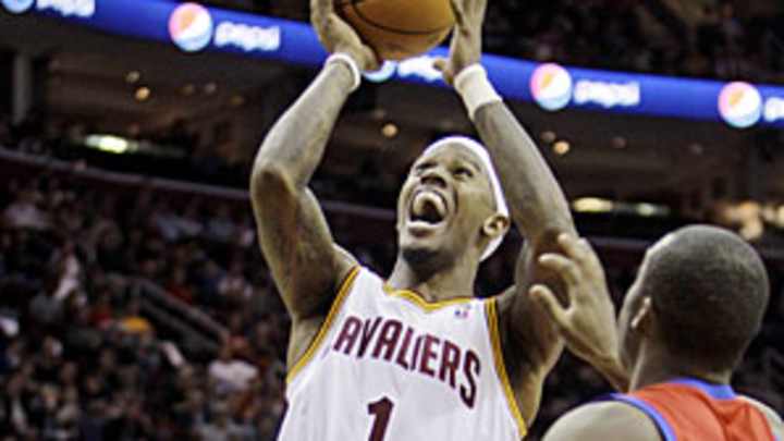 Slipping by is good enough in head-to-head fantasy hoops leagues