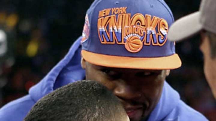 Gamboa remains unbeaten in debut for 50 Cent