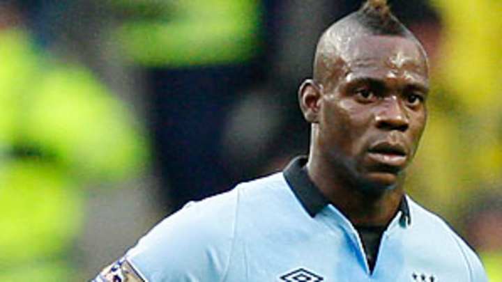 Balotelli accepts City fine, withdraws appeal
