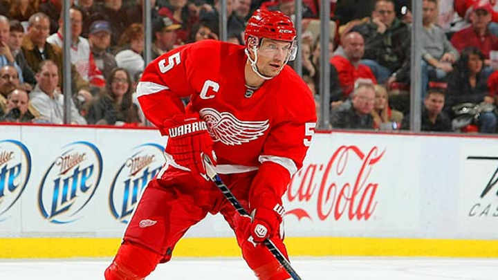 Young blueliners can learn from Lidstrom Young blueliners can learn from Lidstrom