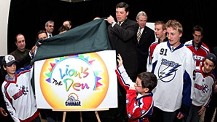 The NHL and its players give back in the true spirit of the season The NHL and its players give back in the true spirit of the season