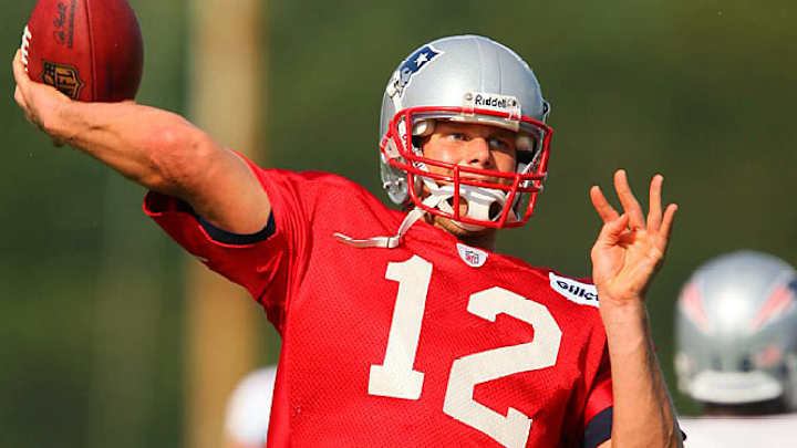 SI's Best Shots From Patriots Camp