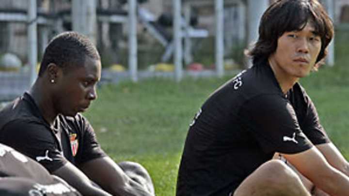 Freddy Adu bides his time again Freddy Adu bides his time again