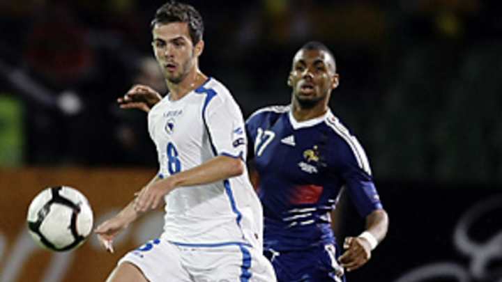 Susic's Bosnic squad a unifying force among old divisions