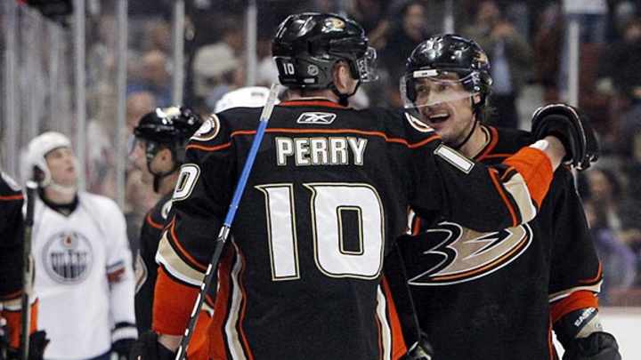 Perry, Selanne making Ducks fly Perry, Selanne making Ducks fly