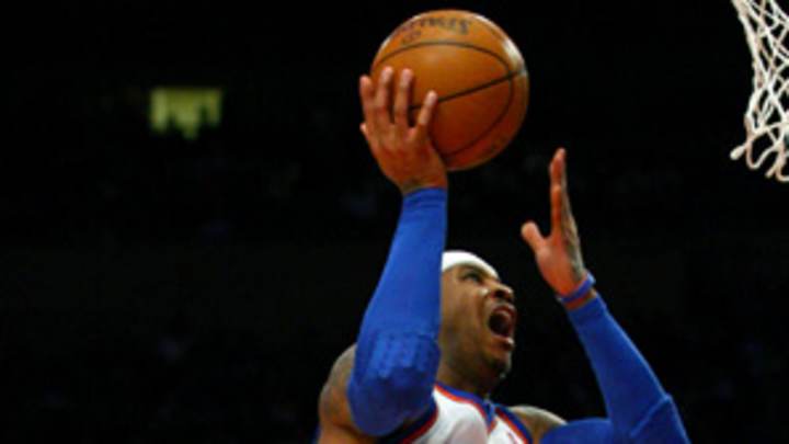 With Stoudemire out indefinitely, Knicks' playoff hopes hinge on Melo