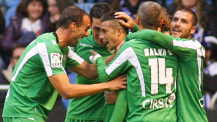 Campbell gives Betis 3-2 win at Deportivo Campbell gives Betis 3-2 win at Deportivo