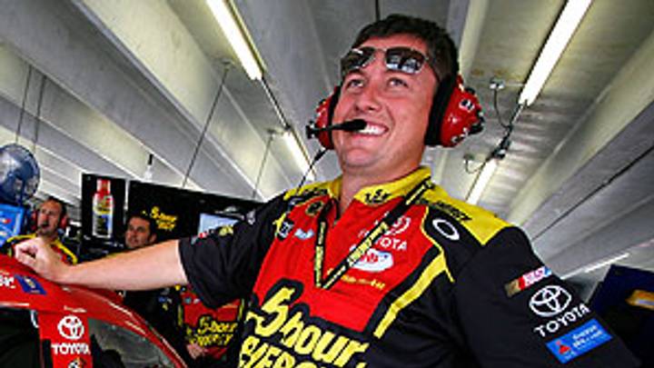 Tactical racing, led by crew chiefs, a recurring theme in the Chase Tactical racing, led by crew chiefs, a recurring theme in the Chase