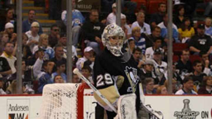 Playoff Slapshots: Rest day welcome; Sid's secret, more