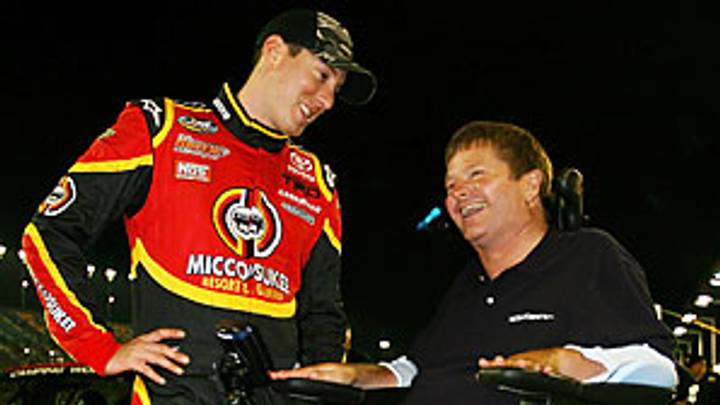 Schmidt infuses team with strength found in overcoming spinal injury Schmidt infuses team with strength found in overcoming spinal injury