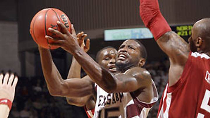 Resilient Texas A&M chugs toward NCAA tourney behind Donald Sloan