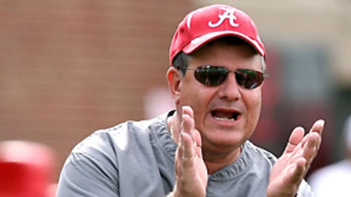 Alabama's Sunseri named 2011 recruiter of the year