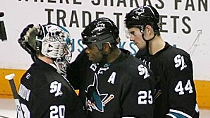 Third jerseys are back in black Third jerseys are back in black