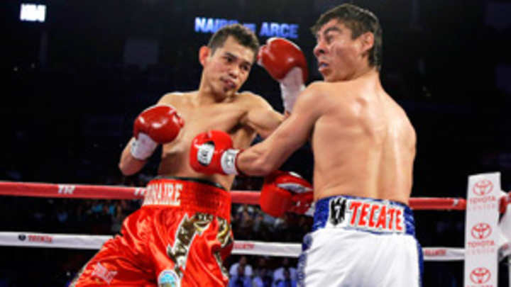 Donaire stops Arce in third round