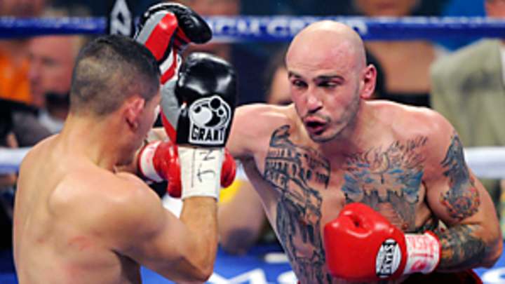 Dunkin: Pavlik to change trainers