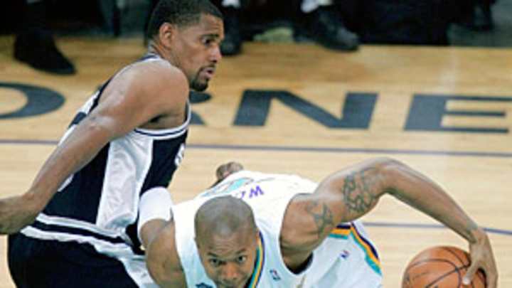 Spurs, Hornets take it to the limit Spurs, Hornets take it to the limit