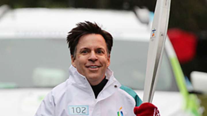 Comcast/NBC keeps Olympics after moving pitch -- with Costas' help