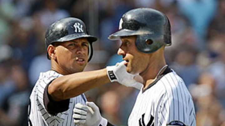 War of words complicating Jeter's negotiations with Yankees