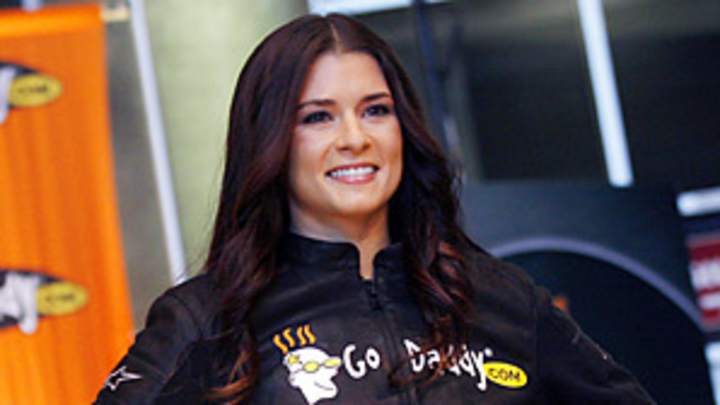 Bond with Earnhardt helped lead to Danica's NASCAR deal