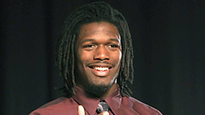 Gamecocks' three-year courtship of Clowney pays off with signing Gamecocks' three-year courtship of Clowney pays off with signing