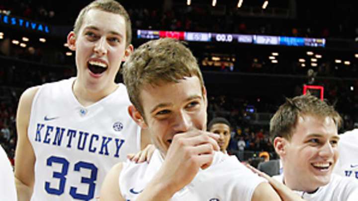 Star-studded UK discovers unlikely hero in tense opening night win