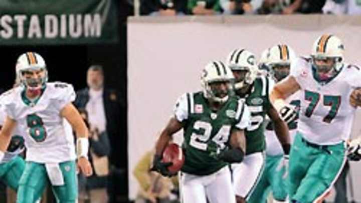 Little learned in Jets' lethargic win over Miami
