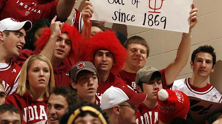 Abusive College Hoops Fans