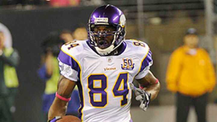 Randy Moss fallout: Trade blows up in face of Brad Childress, Vikings
