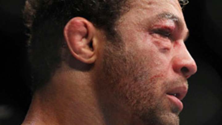 St-Pierre silences chatty Koscheck to delight of Montreal at UFC 124