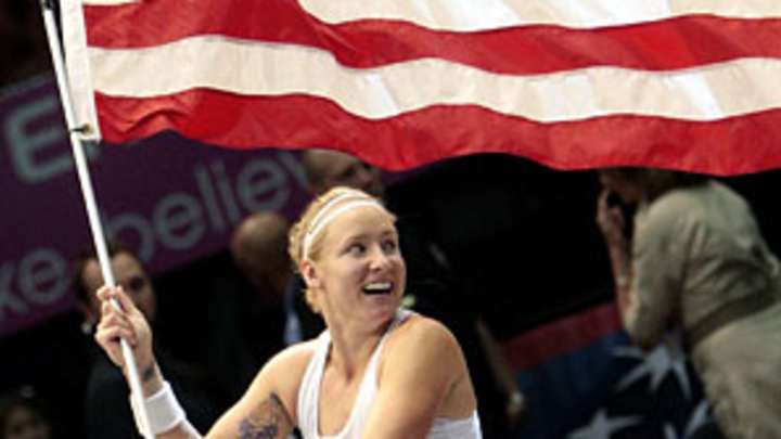 Best of Three: Fed Cup chatter, Grand Slam purses runneth over